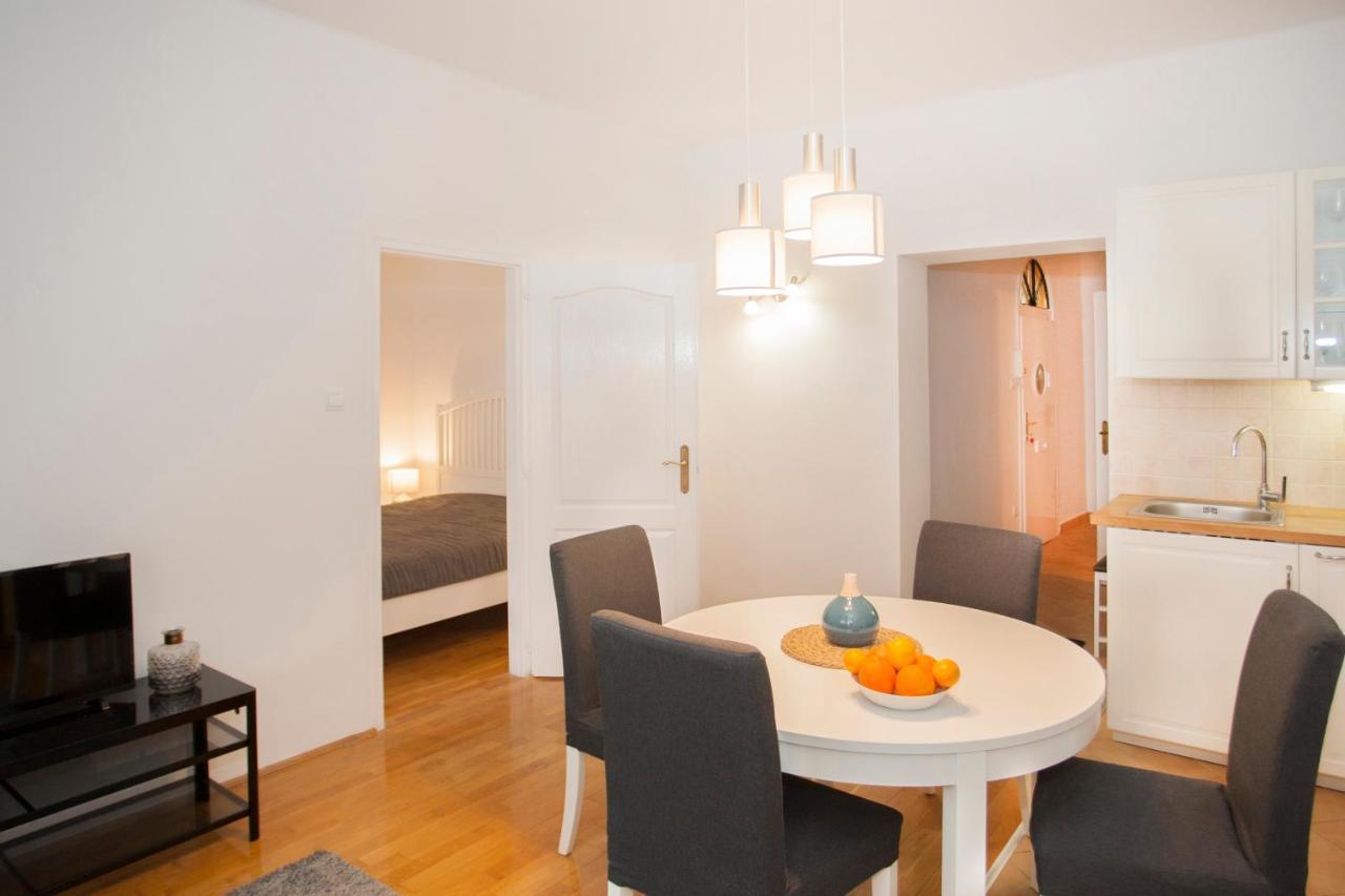 Christine-2 Bedrooms Apartment In The Downtown Boedapest Buitenkant foto