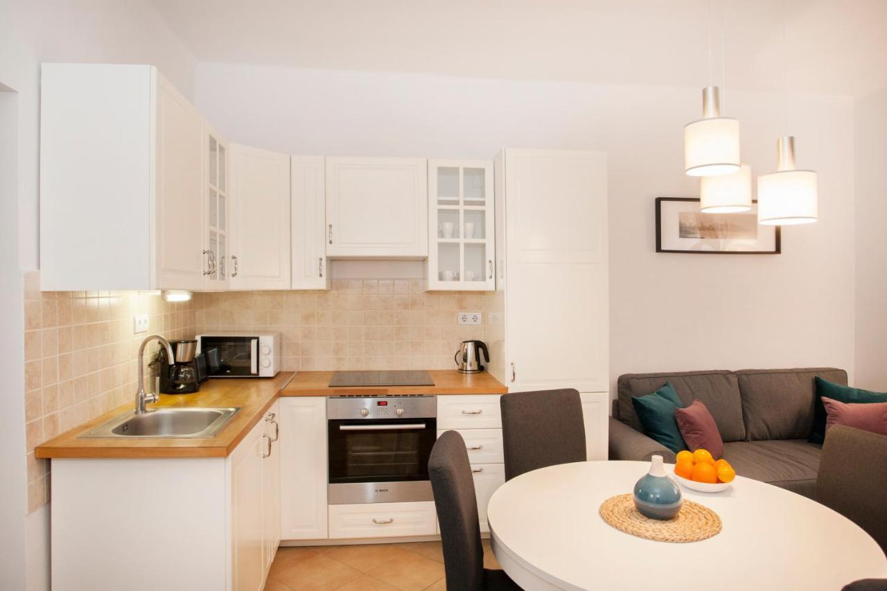 Christine-2 Bedrooms Apartment In The Downtown Boedapest Buitenkant foto